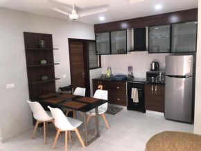 2Bd-Ocean View Luxury Apartment ((Aquaview)